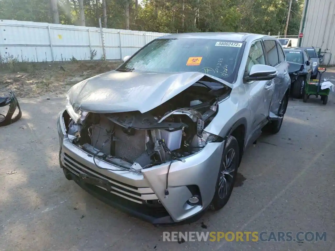 9 Photograph of a damaged car 5TDBZRFH2KS993615 TOYOTA HIGHLANDER 2019