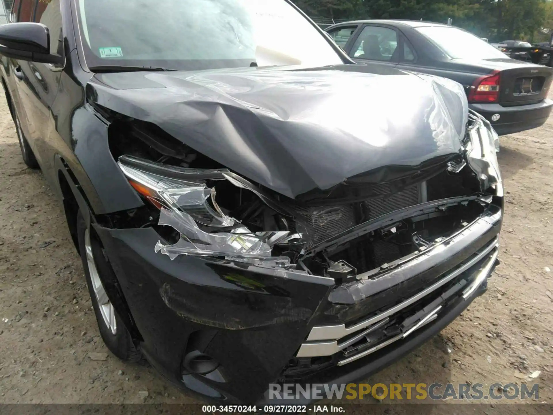 6 Photograph of a damaged car 5TDBZRFH3KS700384 TOYOTA HIGHLANDER 2019