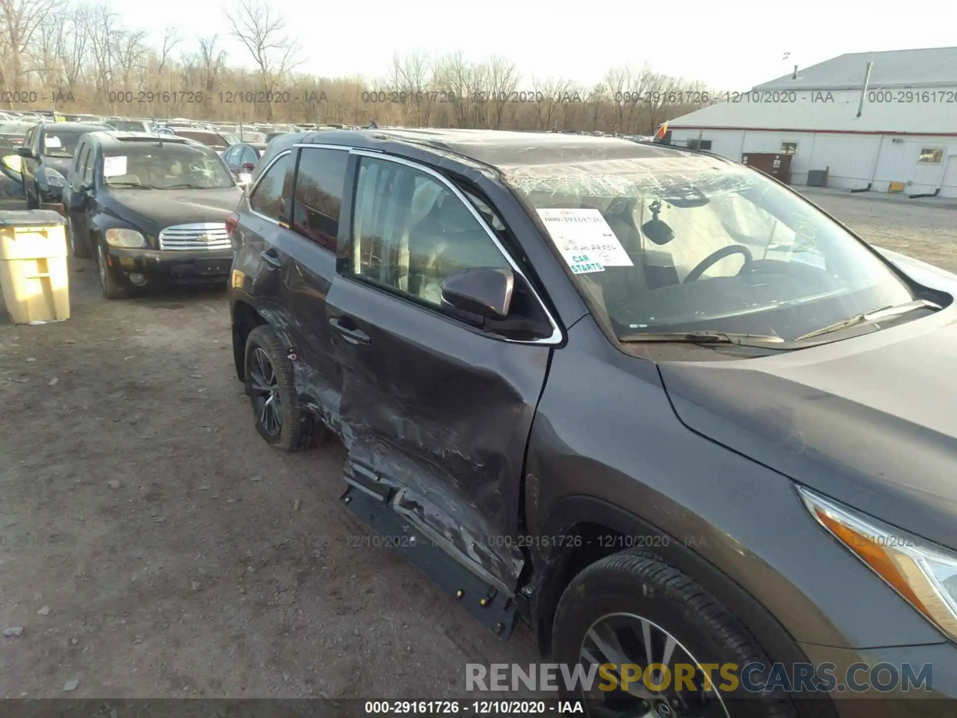 6 Photograph of a damaged car 5TDBZRFH3KS919958 TOYOTA HIGHLANDER 2019