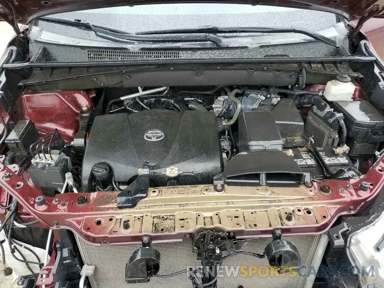 12 Photograph of a damaged car 5TDBZRFH4KS711202 TOYOTA HIGHLANDER 2019