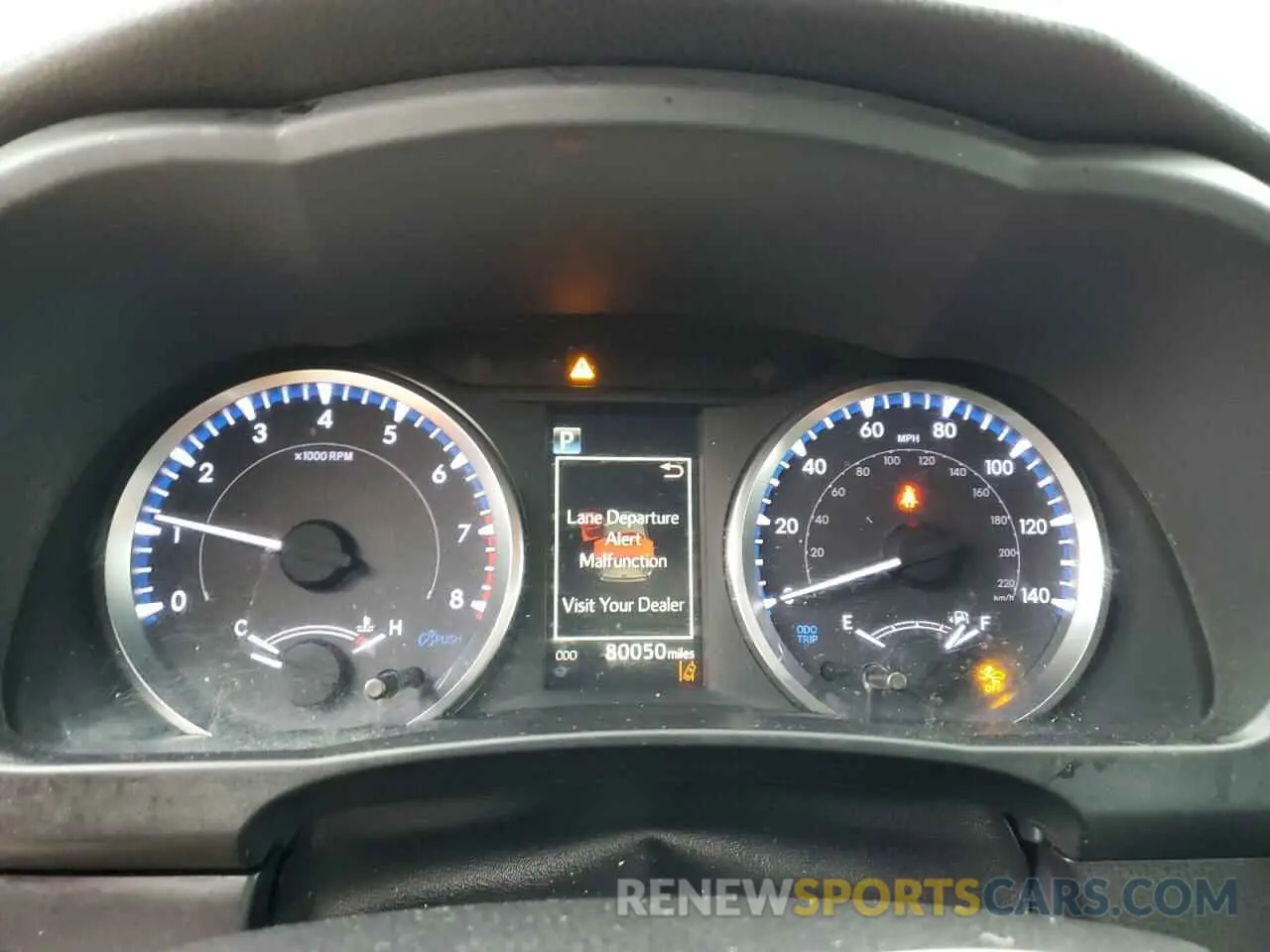 9 Photograph of a damaged car 5TDBZRFH4KS711202 TOYOTA HIGHLANDER 2019