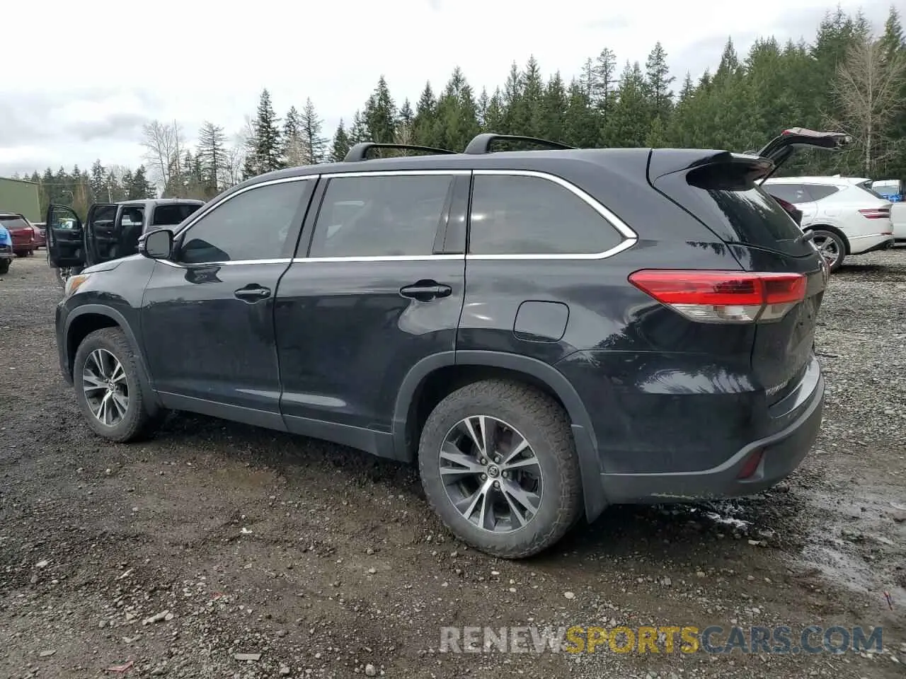 2 Photograph of a damaged car 5TDBZRFH6KS731452 TOYOTA HIGHLANDER 2019