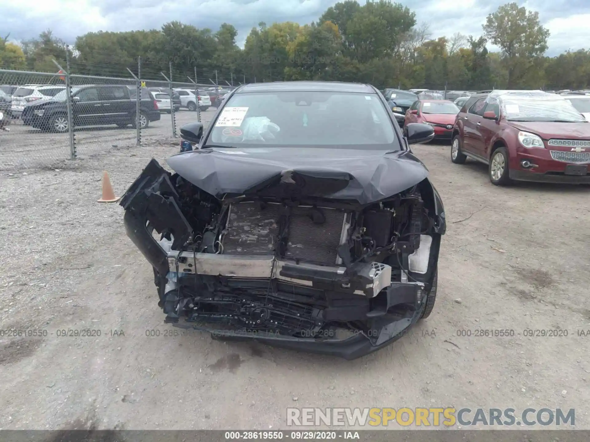 6 Photograph of a damaged car 5TDBZRFH6KS955109 TOYOTA HIGHLANDER 2019