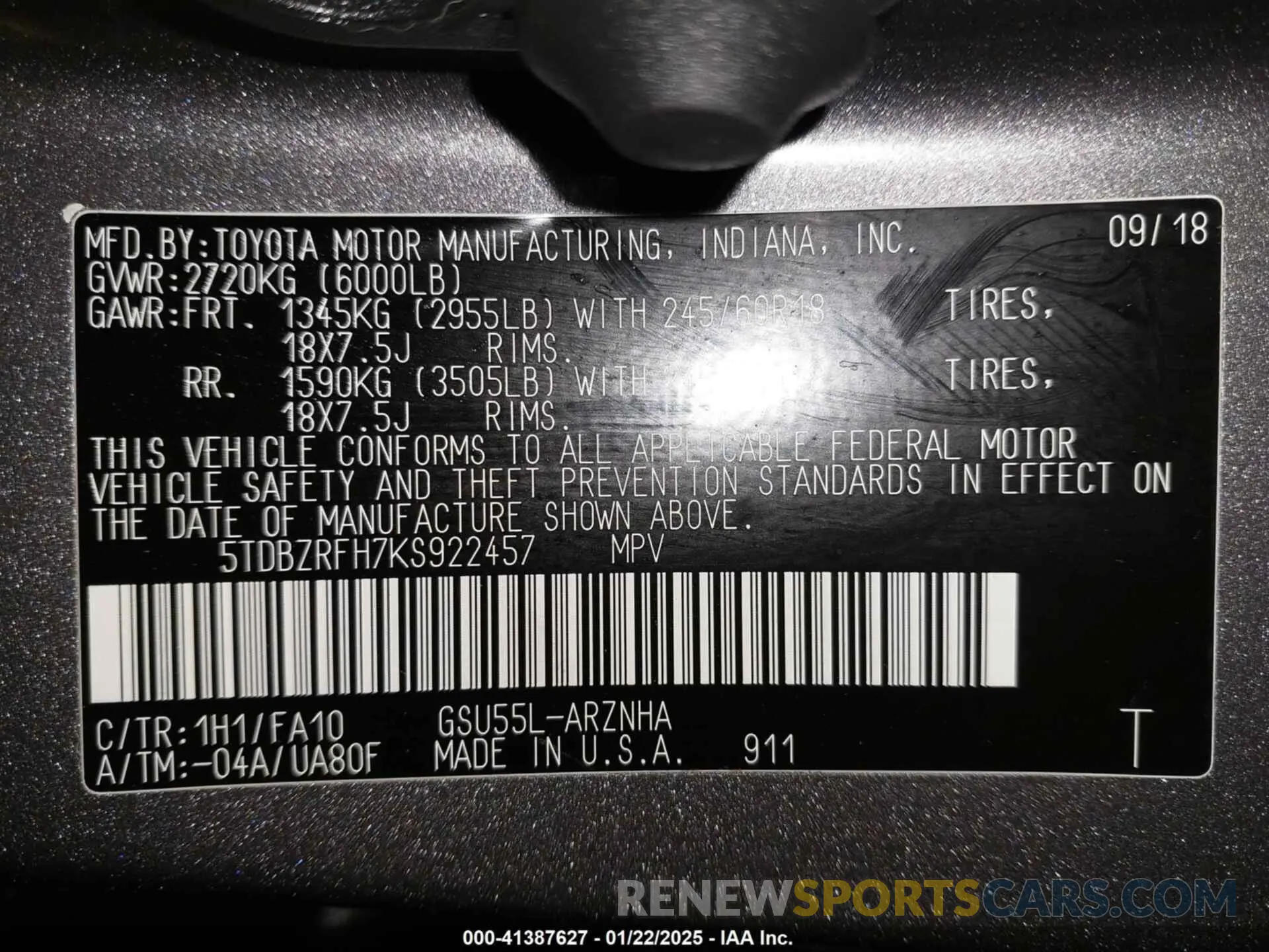 9 Photograph of a damaged car 5TDBZRFH7KS922457 TOYOTA HIGHLANDER 2019