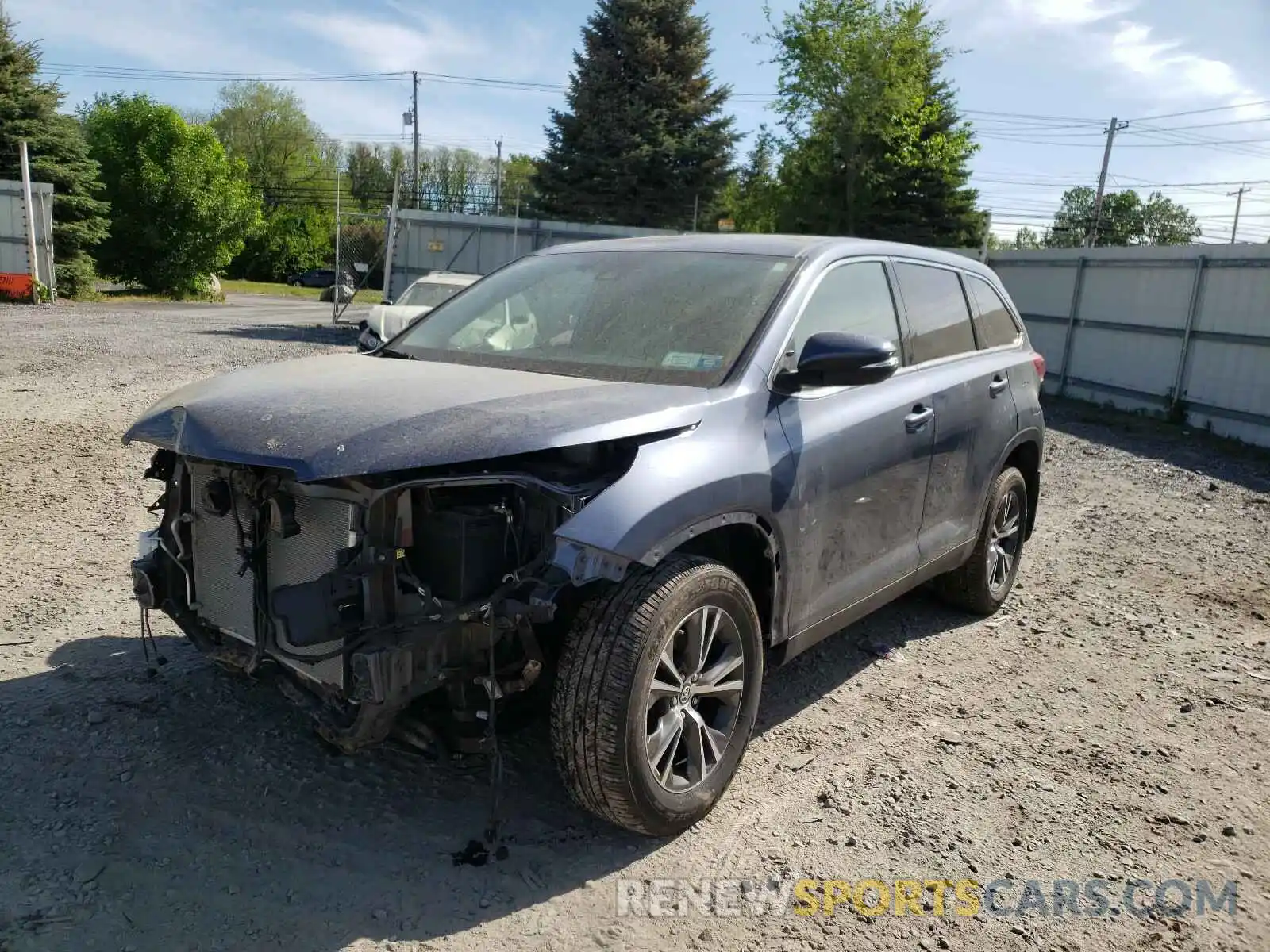 2 Photograph of a damaged car 5TDBZRFH7KS931160 TOYOTA HIGHLANDER 2019