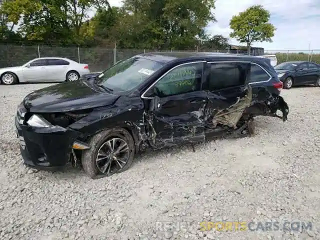 9 Photograph of a damaged car 5TDBZRFH7KS976695 TOYOTA HIGHLANDER 2019