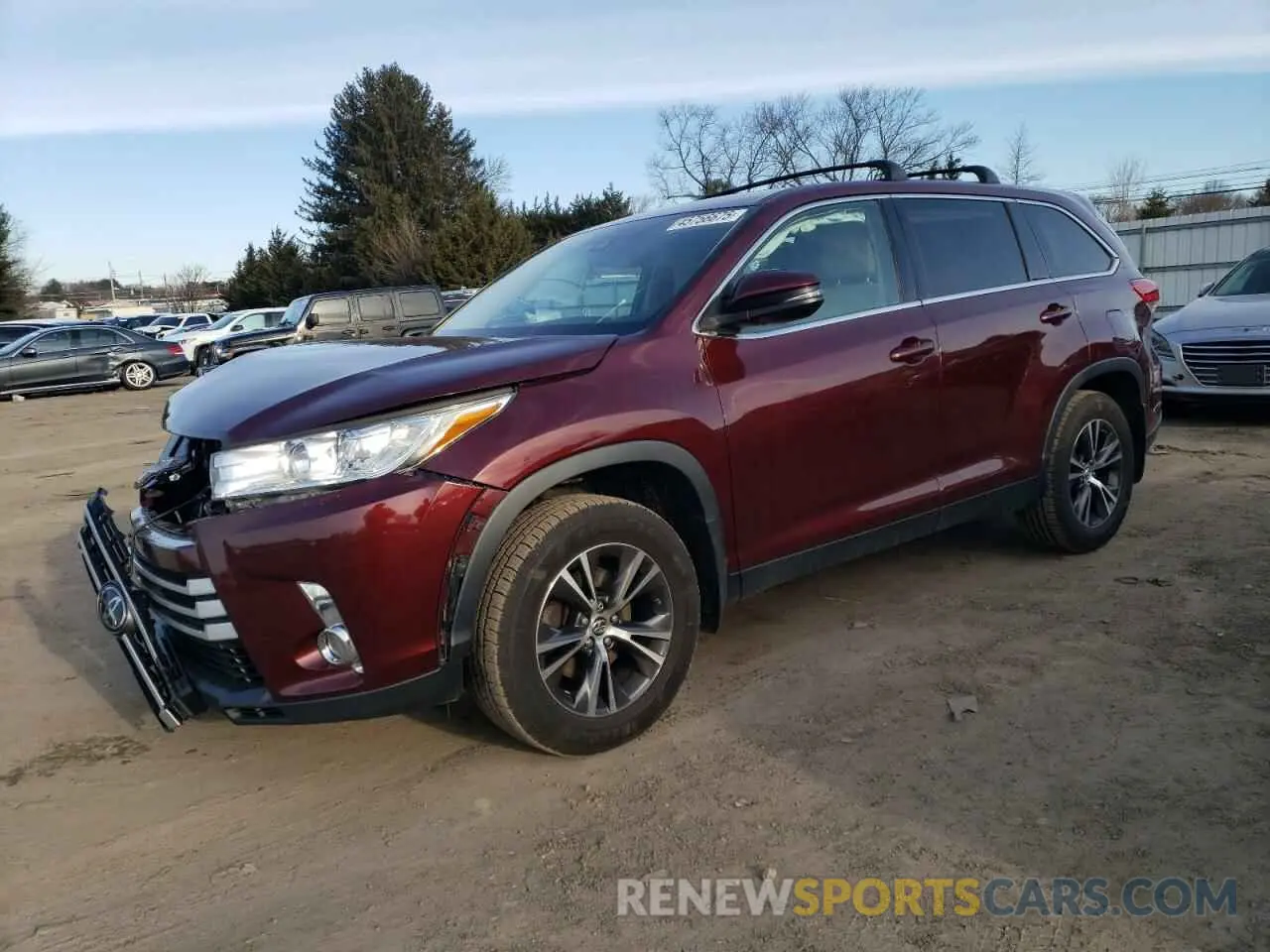 1 Photograph of a damaged car 5TDBZRFH9KS925800 TOYOTA HIGHLANDER 2019