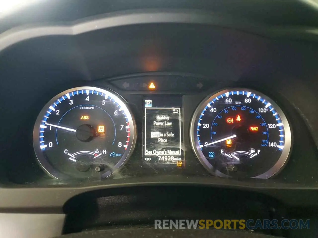 9 Photograph of a damaged car 5TDBZRFH9KS962538 TOYOTA HIGHLANDER 2019