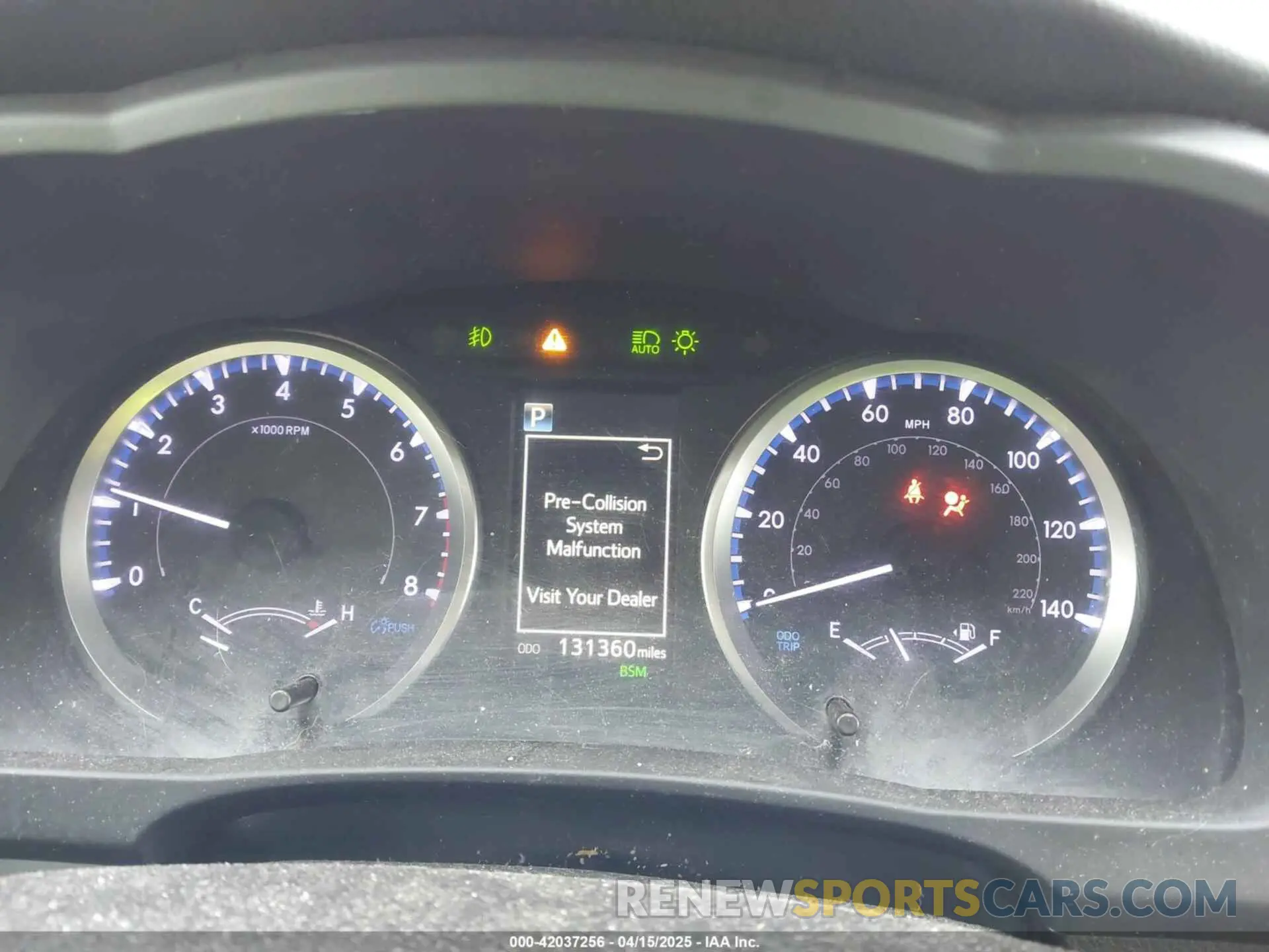 7 Photograph of a damaged car 5TDBZRFHXKS982362 TOYOTA HIGHLANDER 2019