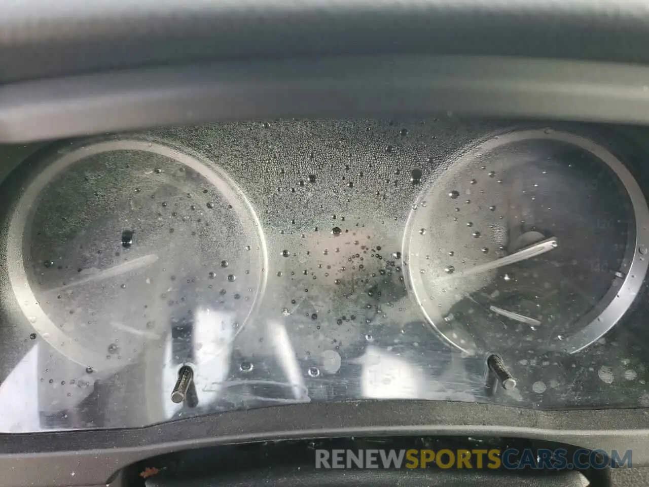 9 Photograph of a damaged car 5TDDGRFH1KS069150 TOYOTA HIGHLANDER 2019