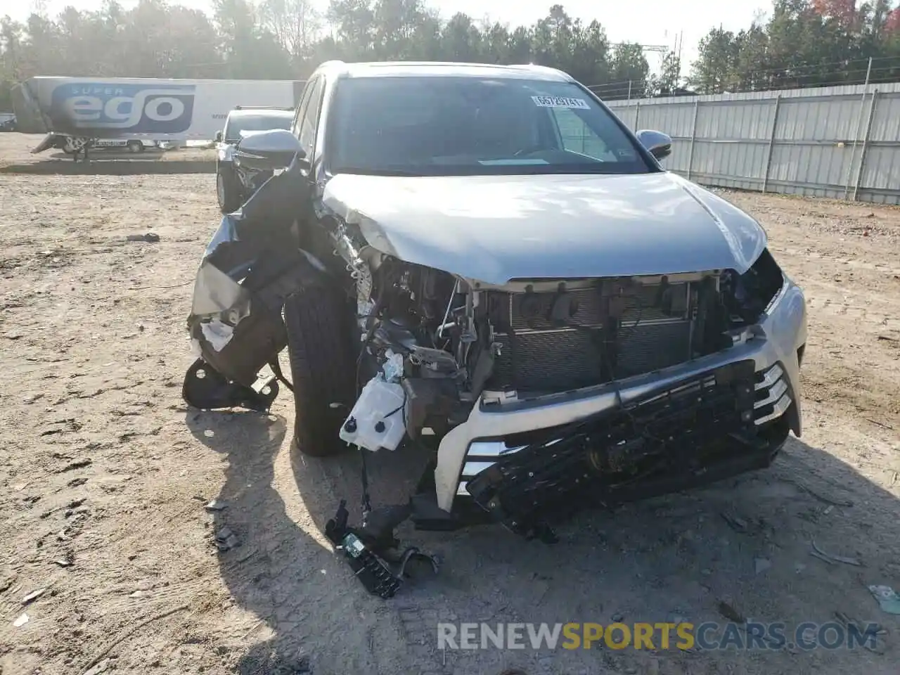 9 Photograph of a damaged car 5TDDGRFH1KS071903 TOYOTA HIGHLANDER 2019