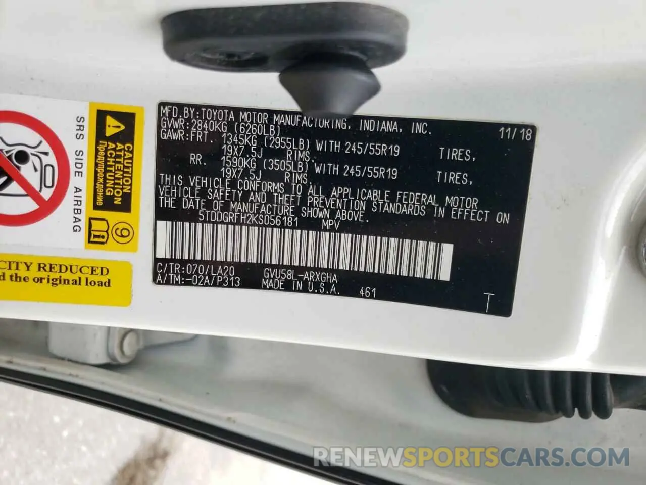 13 Photograph of a damaged car 5TDDGRFH2KS056181 TOYOTA HIGHLANDER 2019