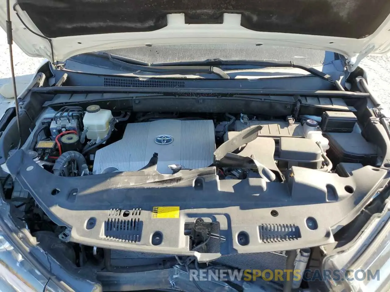 12 Photograph of a damaged car 5TDDGRFH2KS058965 TOYOTA HIGHLANDER 2019