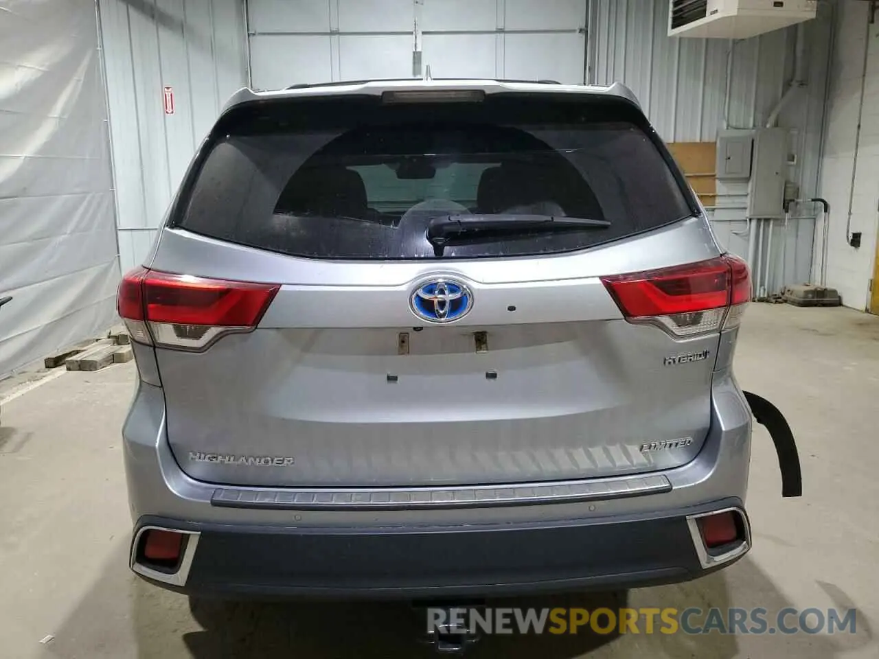 6 Photograph of a damaged car 5TDDGRFH2KS059386 TOYOTA HIGHLANDER 2019