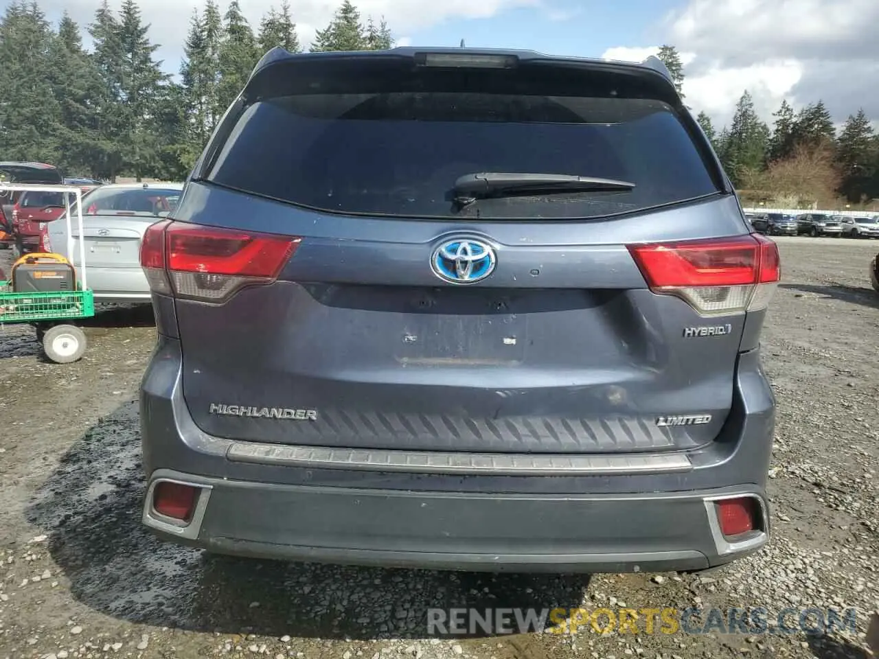 6 Photograph of a damaged car 5TDDGRFH3KS053354 TOYOTA HIGHLANDER 2019