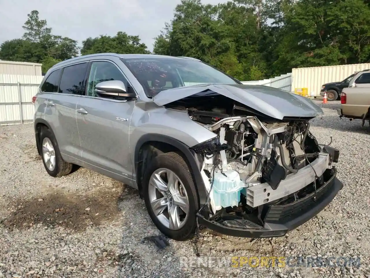 1 Photograph of a damaged car 5TDDGRFH3KS077668 TOYOTA HIGHLANDER 2019