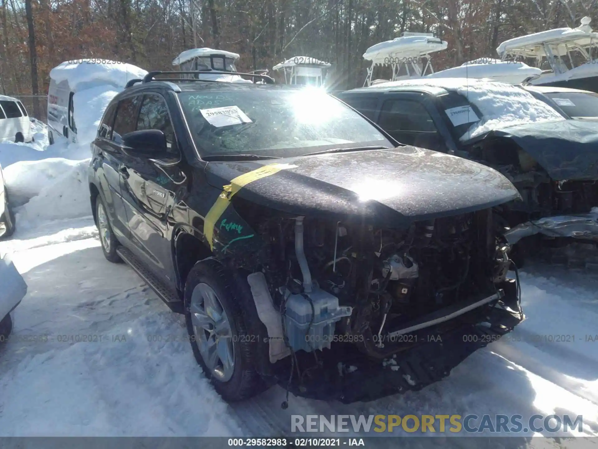 1 Photograph of a damaged car 5TDDGRFH4KS058594 TOYOTA HIGHLANDER 2019