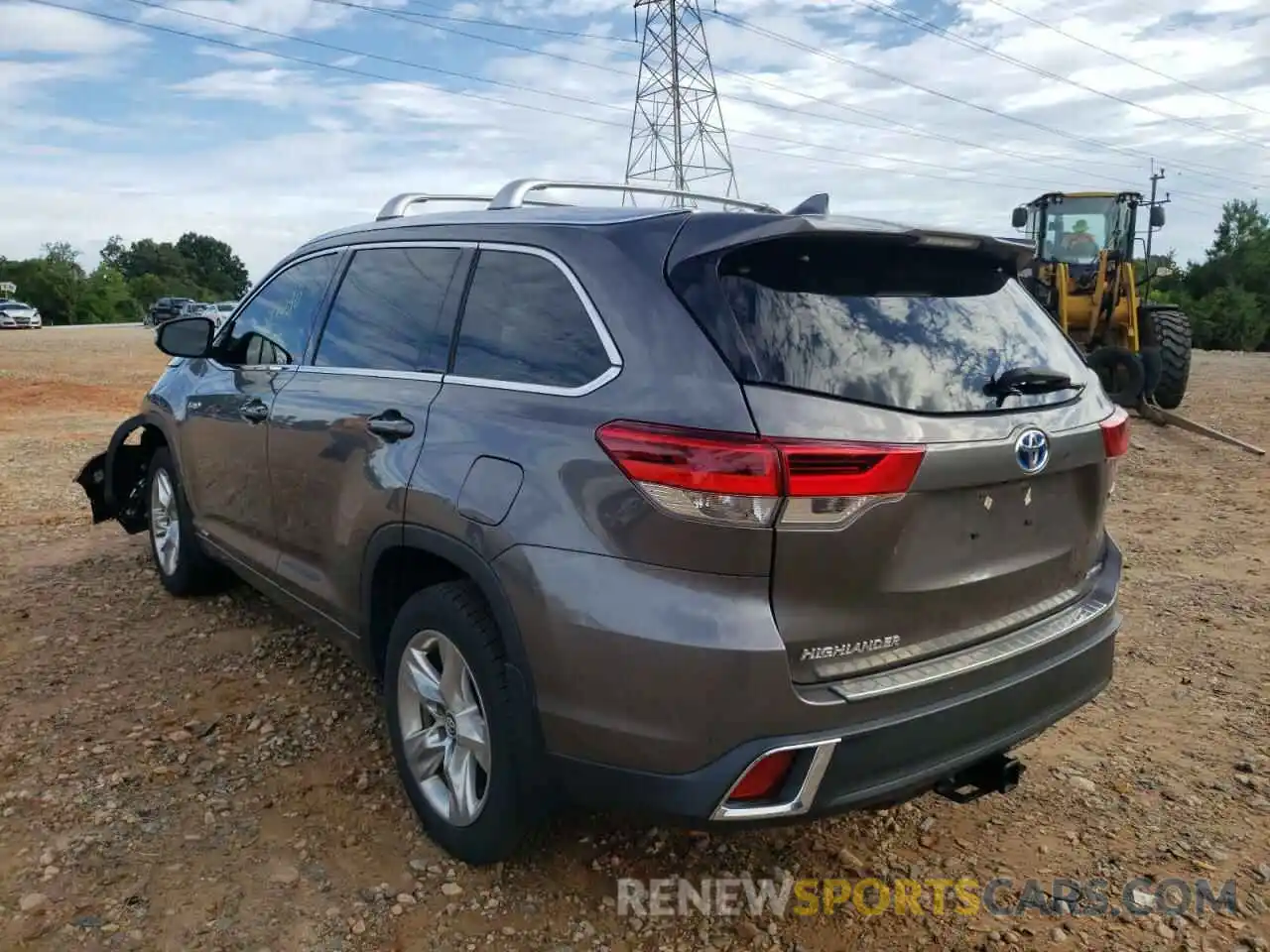 3 Photograph of a damaged car 5TDDGRFH7KS054278 TOYOTA HIGHLANDER 2019