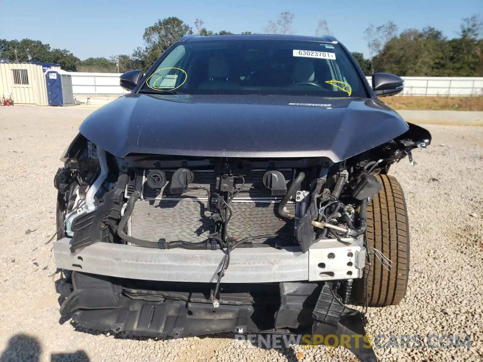 7 Photograph of a damaged car 5TDDGRFH7KS055818 TOYOTA HIGHLANDER 2019