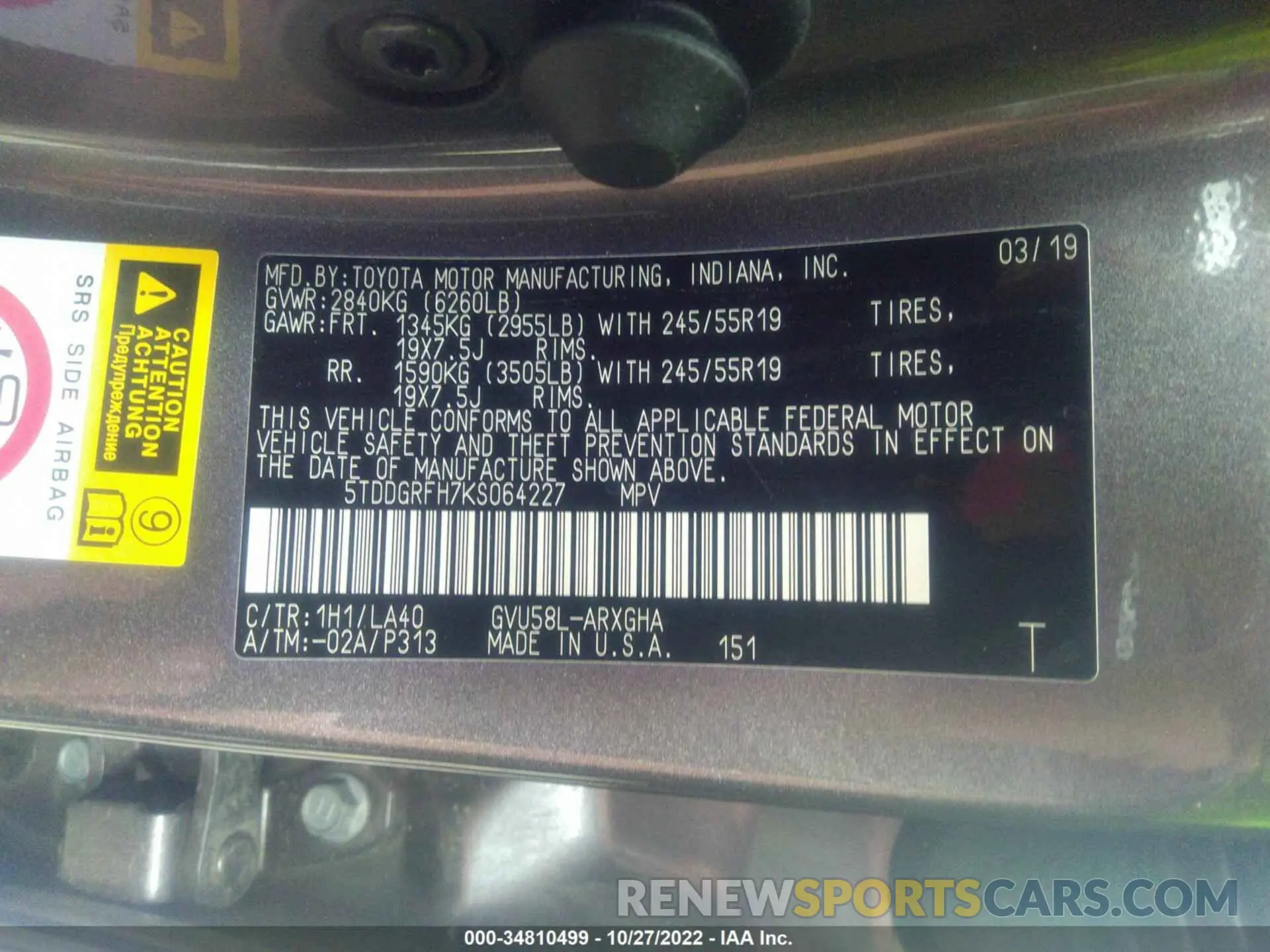 9 Photograph of a damaged car 5TDDGRFH7KS064227 TOYOTA HIGHLANDER 2019