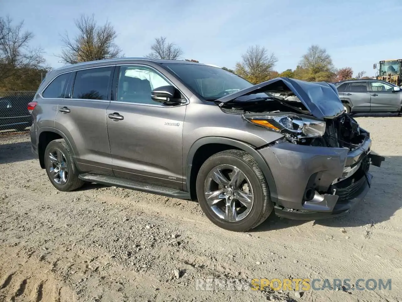 4 Photograph of a damaged car 5TDDGRFH8KS054161 TOYOTA HIGHLANDER 2019