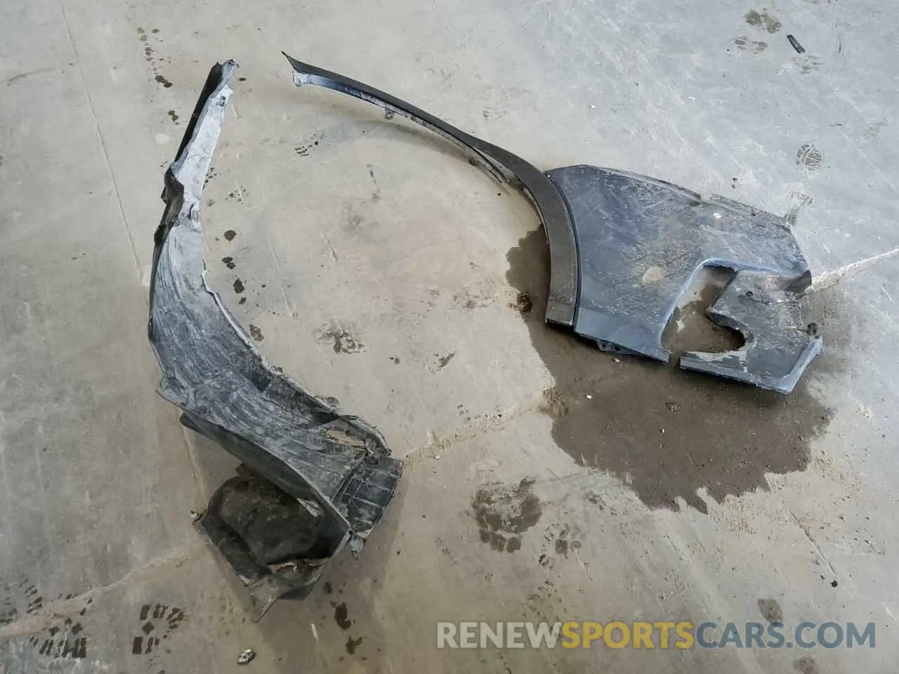 13 Photograph of a damaged car 5TDDGRFH8KS070831 TOYOTA HIGHLANDER 2019