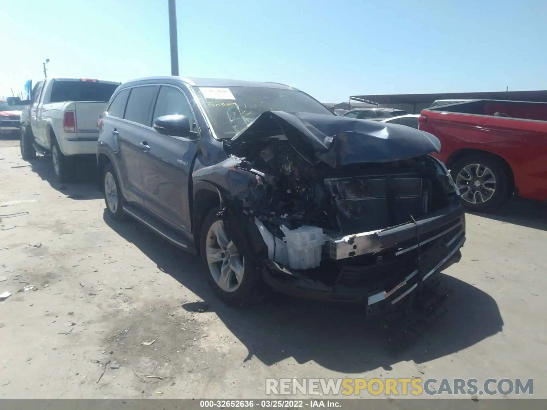 1 Photograph of a damaged car 5TDDGRFHXKS061855 TOYOTA HIGHLANDER 2019