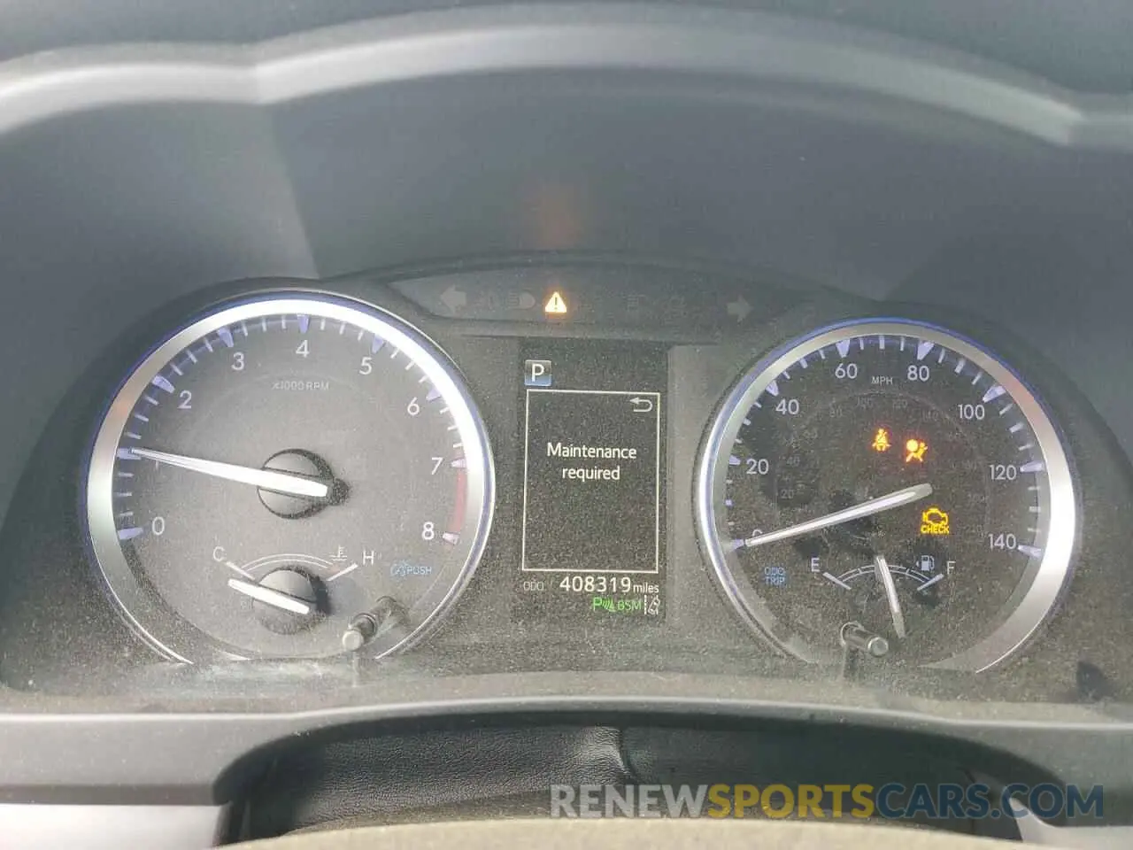 9 Photograph of a damaged car 5TDDZRFH0KS992455 TOYOTA HIGHLANDER 2019