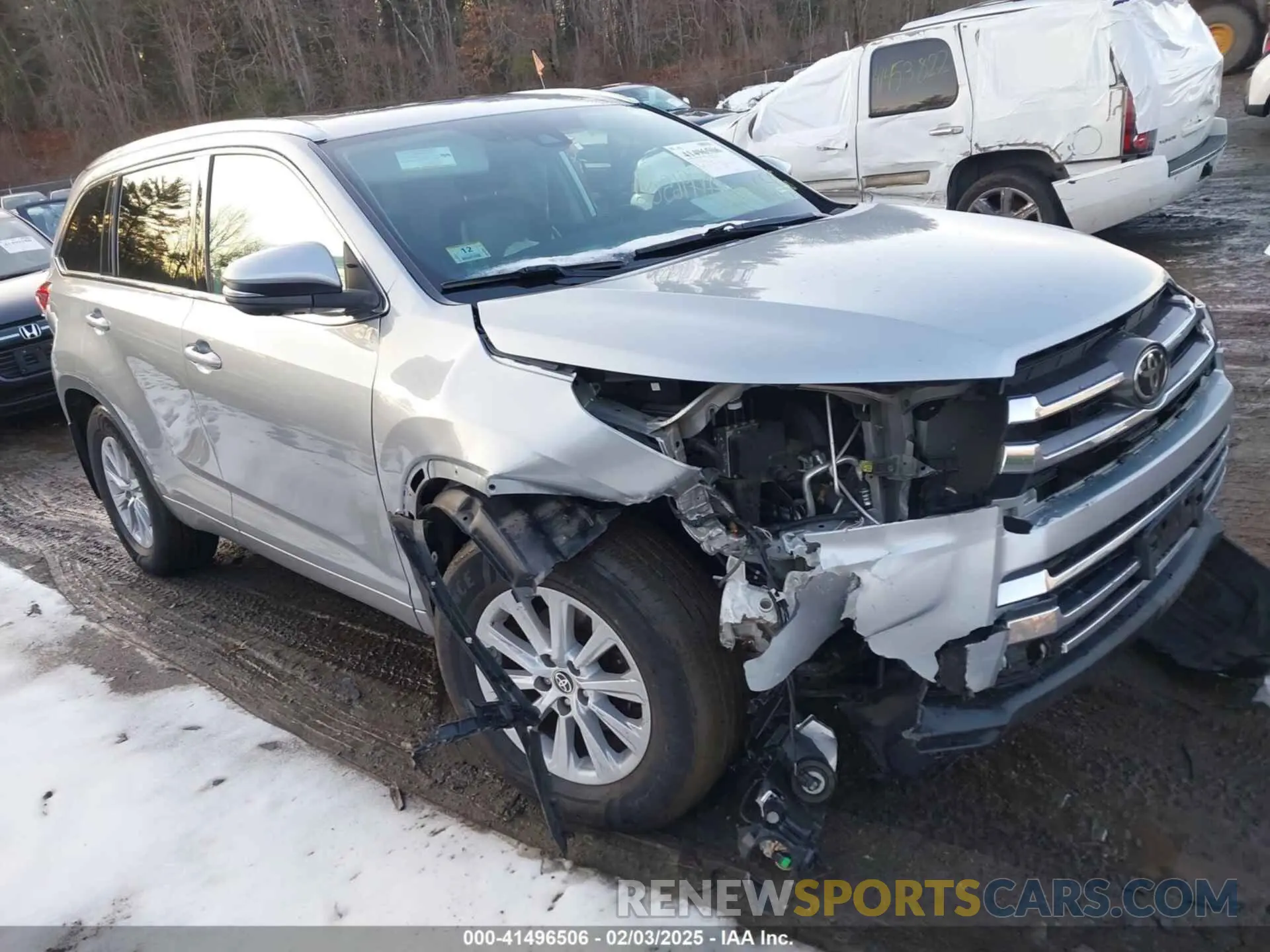 1 Photograph of a damaged car 5TDDZRFH0KS999390 TOYOTA HIGHLANDER 2019