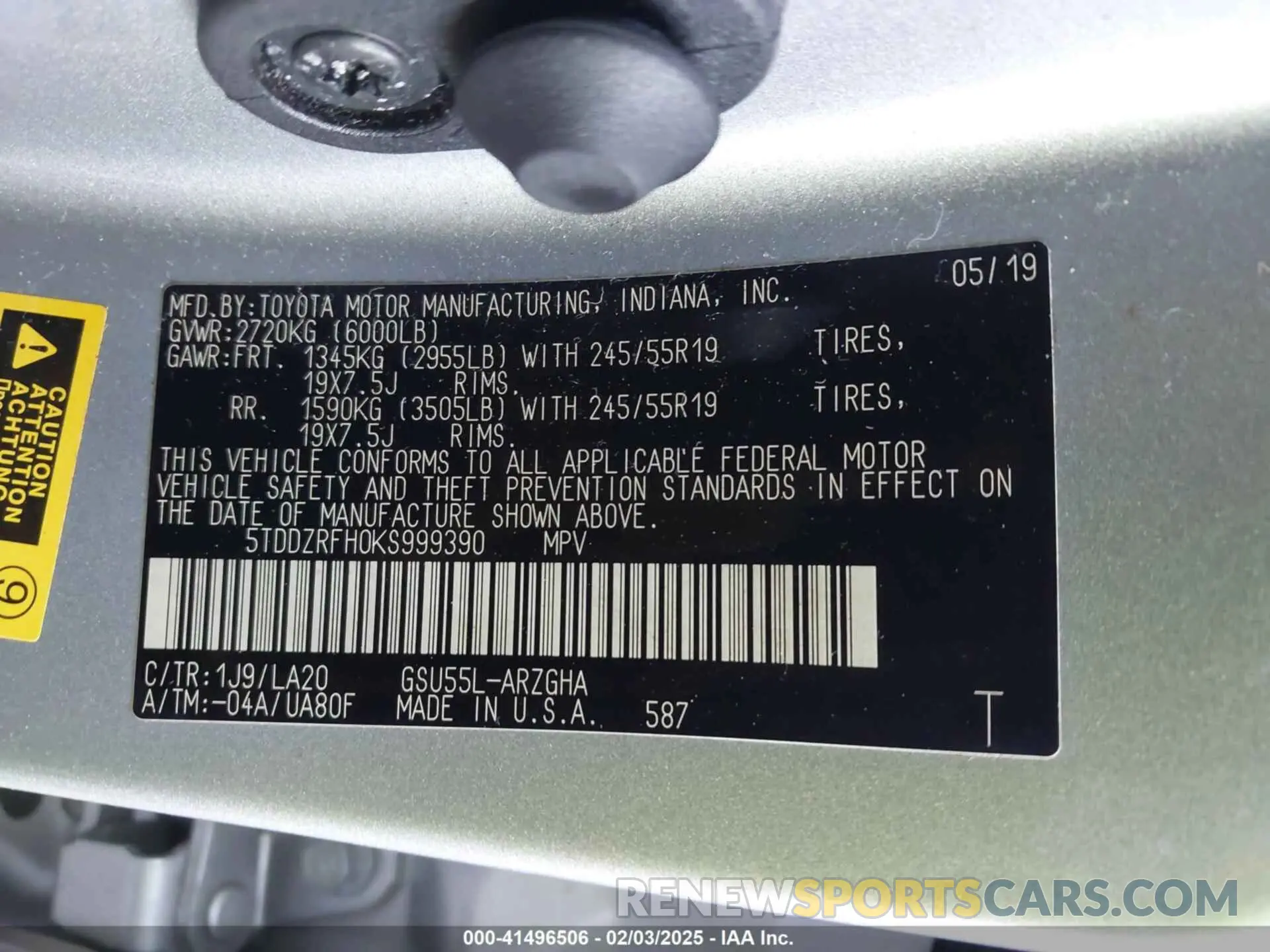 9 Photograph of a damaged car 5TDDZRFH0KS999390 TOYOTA HIGHLANDER 2019
