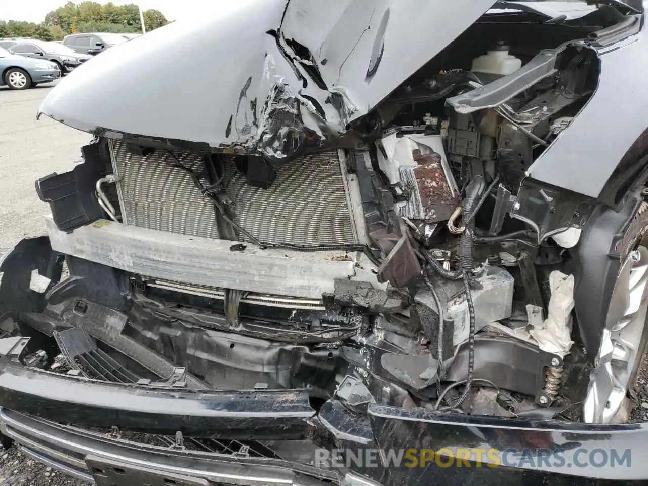 9 Photograph of a damaged car 5TDDZRFH1KS733411 TOYOTA HIGHLANDER 2019