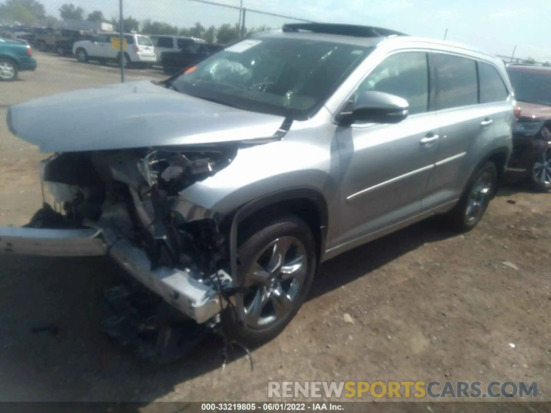 2 Photograph of a damaged car 5TDDZRFH1KS740326 TOYOTA HIGHLANDER 2019