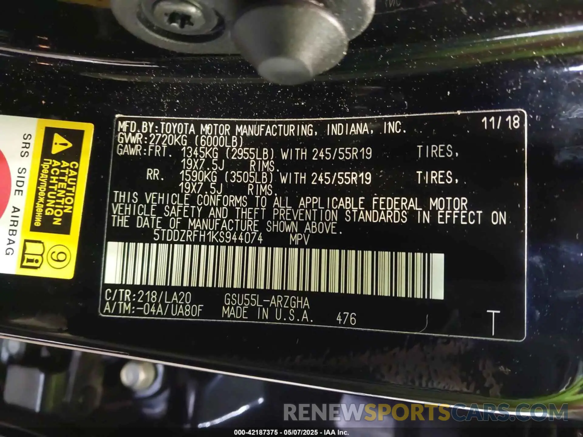 9 Photograph of a damaged car 5TDDZRFH1KS944074 TOYOTA HIGHLANDER 2019