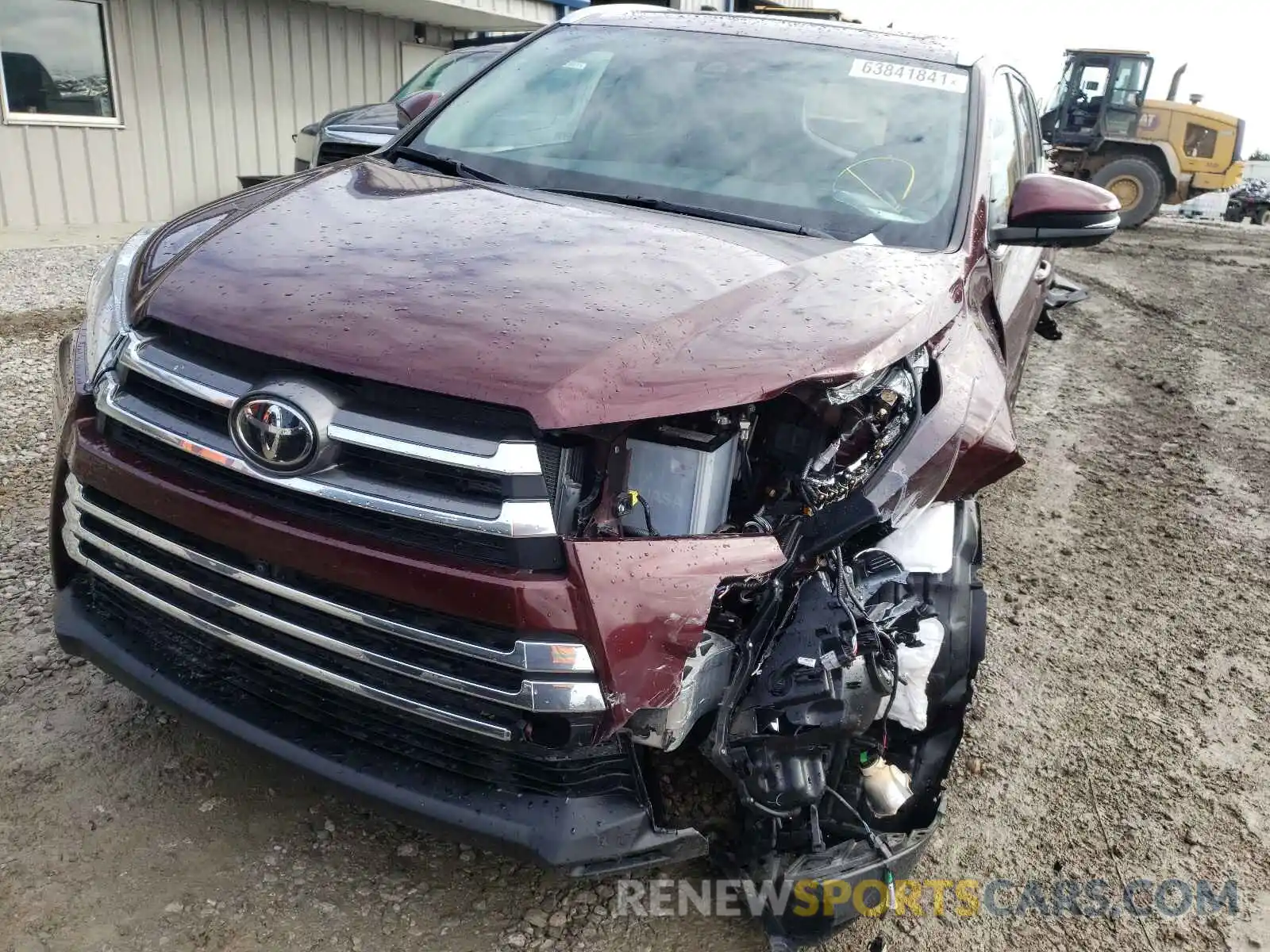 9 Photograph of a damaged car 5TDDZRFH2KS717279 TOYOTA HIGHLANDER 2019