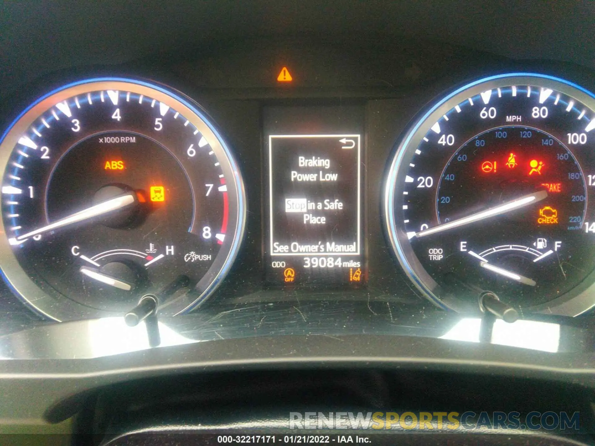 7 Photograph of a damaged car 5TDDZRFH2KS937943 TOYOTA HIGHLANDER 2019
