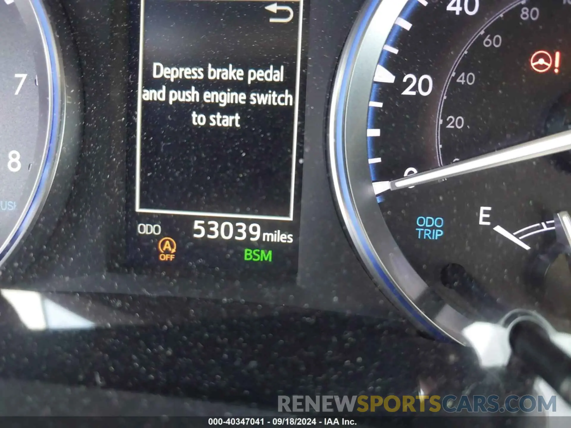 16 Photograph of a damaged car 5TDDZRFH3KS733149 TOYOTA HIGHLANDER 2019