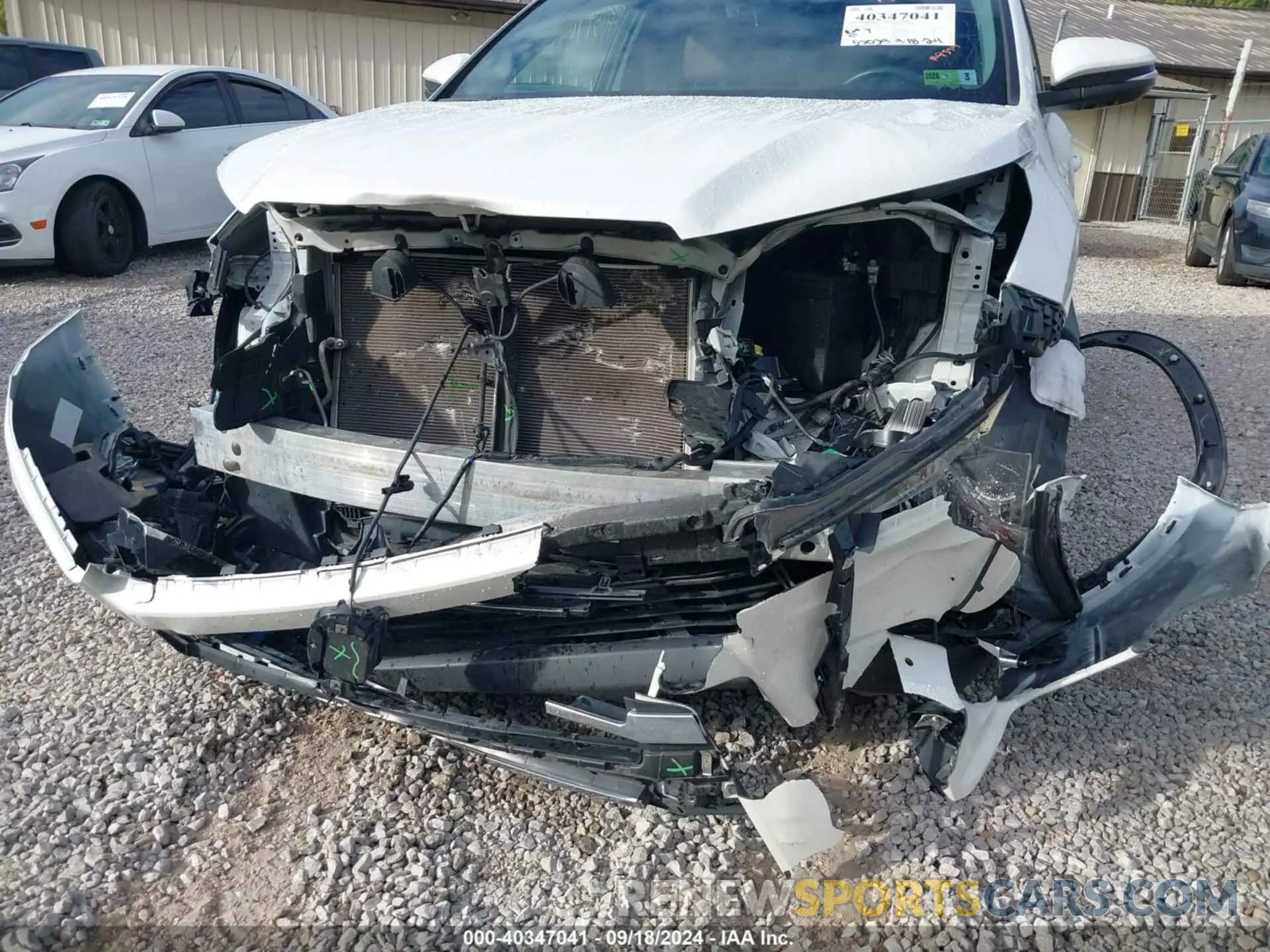 6 Photograph of a damaged car 5TDDZRFH3KS733149 TOYOTA HIGHLANDER 2019