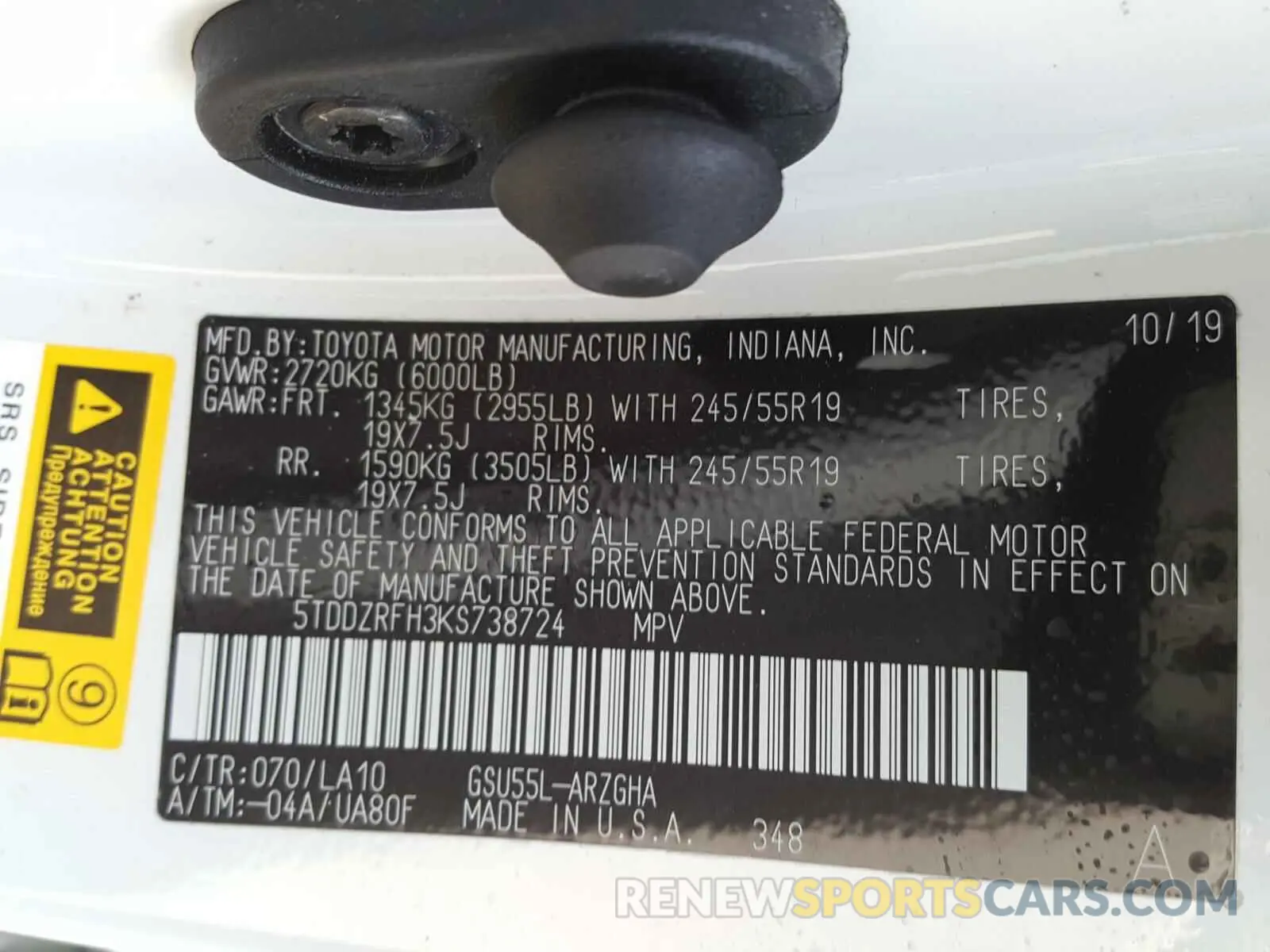 10 Photograph of a damaged car 5TDDZRFH3KS738724 TOYOTA HIGHLANDER 2019