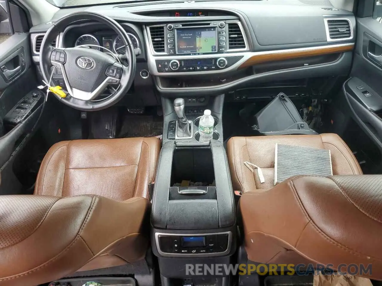 8 Photograph of a damaged car 5TDDZRFH4KS705943 TOYOTA HIGHLANDER 2019