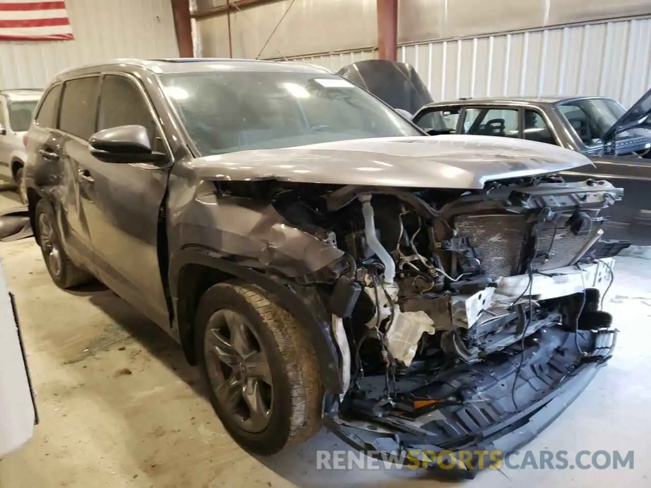 4 Photograph of a damaged car 5TDDZRFH4KS917595 TOYOTA HIGHLANDER 2019