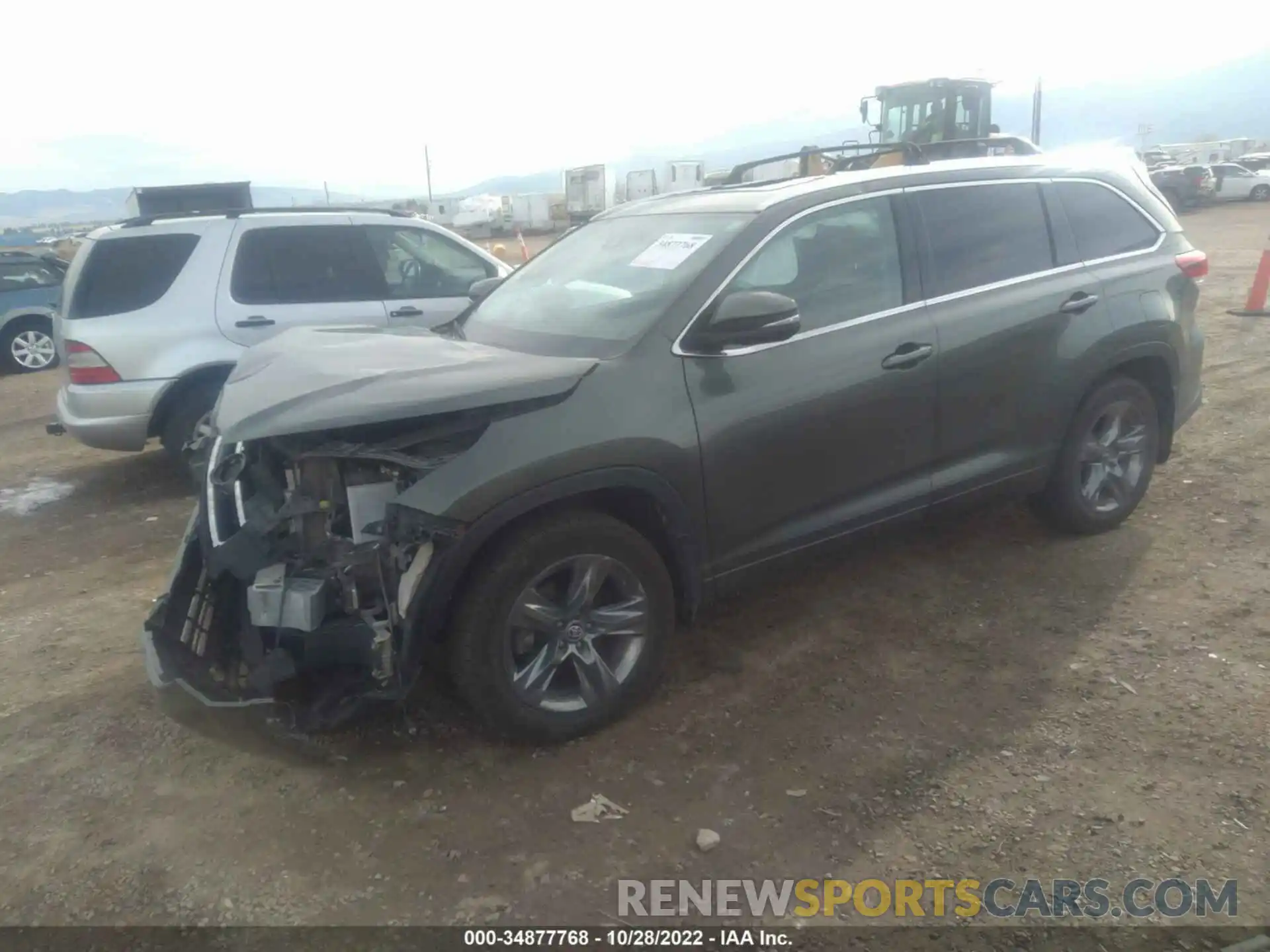 2 Photograph of a damaged car 5TDDZRFH4KS972600 TOYOTA HIGHLANDER 2019