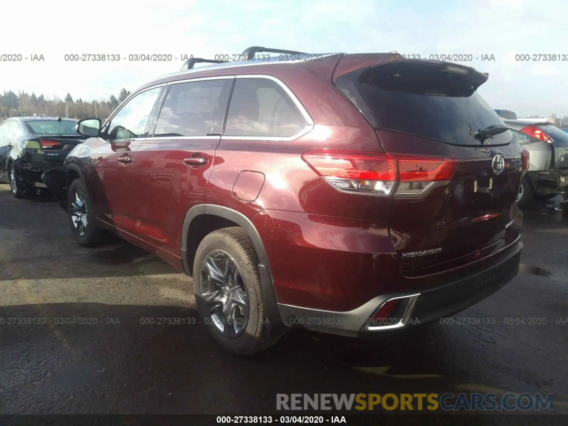 3 Photograph of a damaged car 5TDDZRFH5KS742502 TOYOTA HIGHLANDER 2019