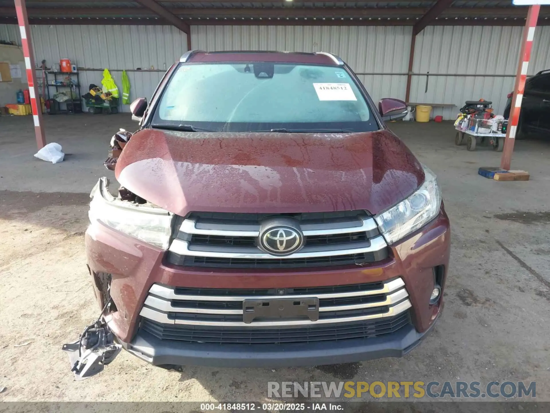 12 Photograph of a damaged car 5TDDZRFH5KS948600 TOYOTA HIGHLANDER 2019