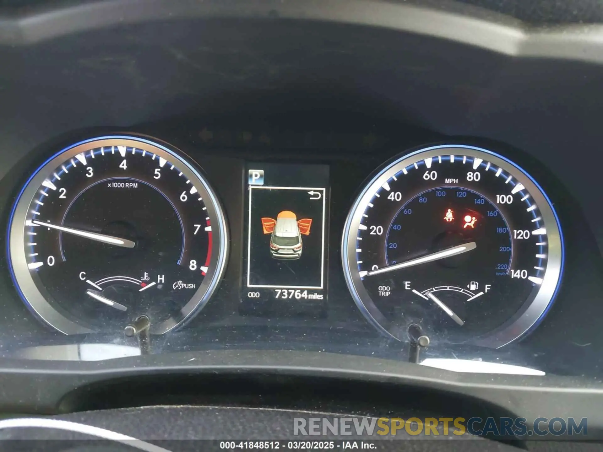 7 Photograph of a damaged car 5TDDZRFH5KS948600 TOYOTA HIGHLANDER 2019