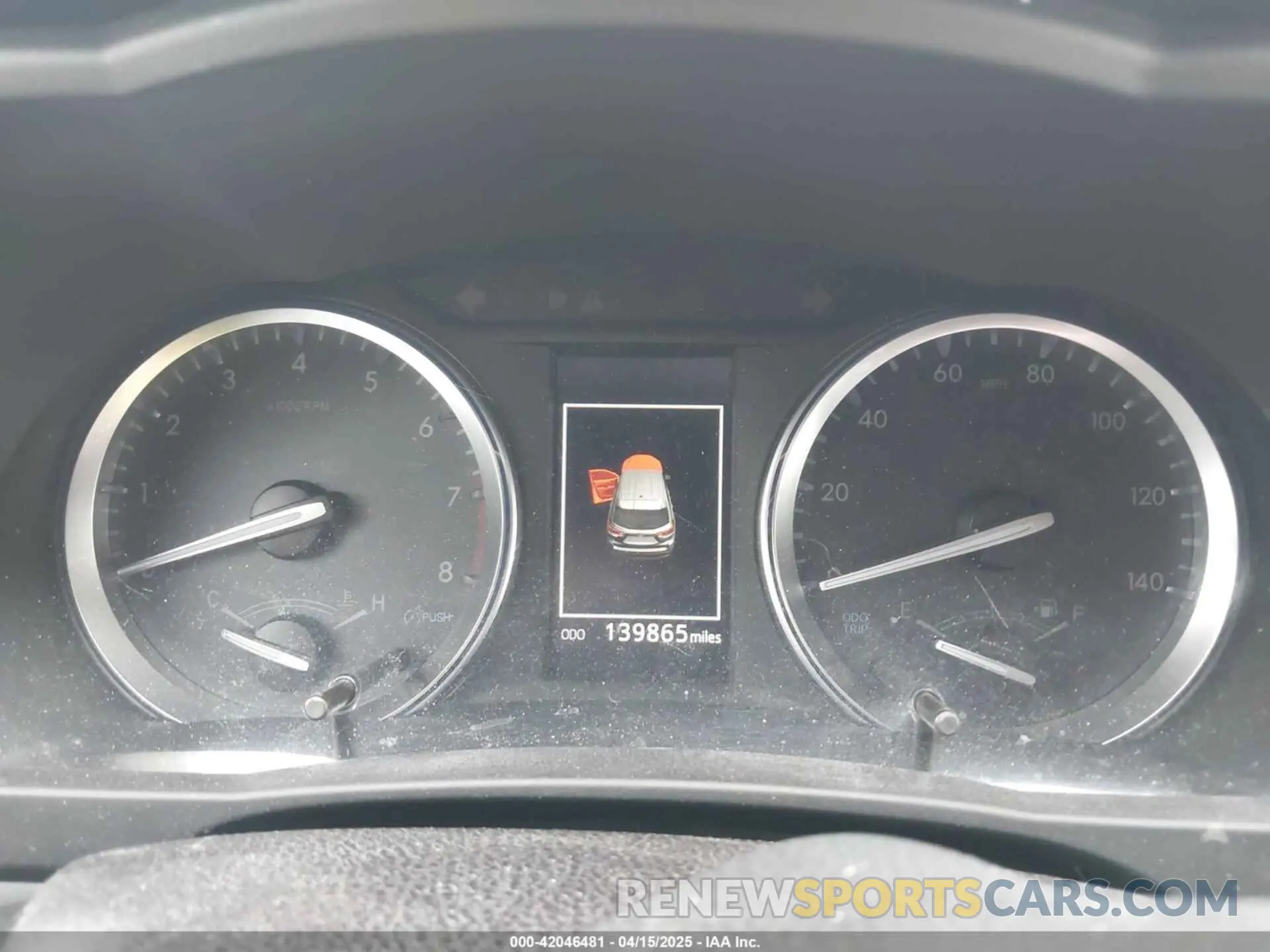 7 Photograph of a damaged car 5TDDZRFH6KS930266 TOYOTA HIGHLANDER 2019