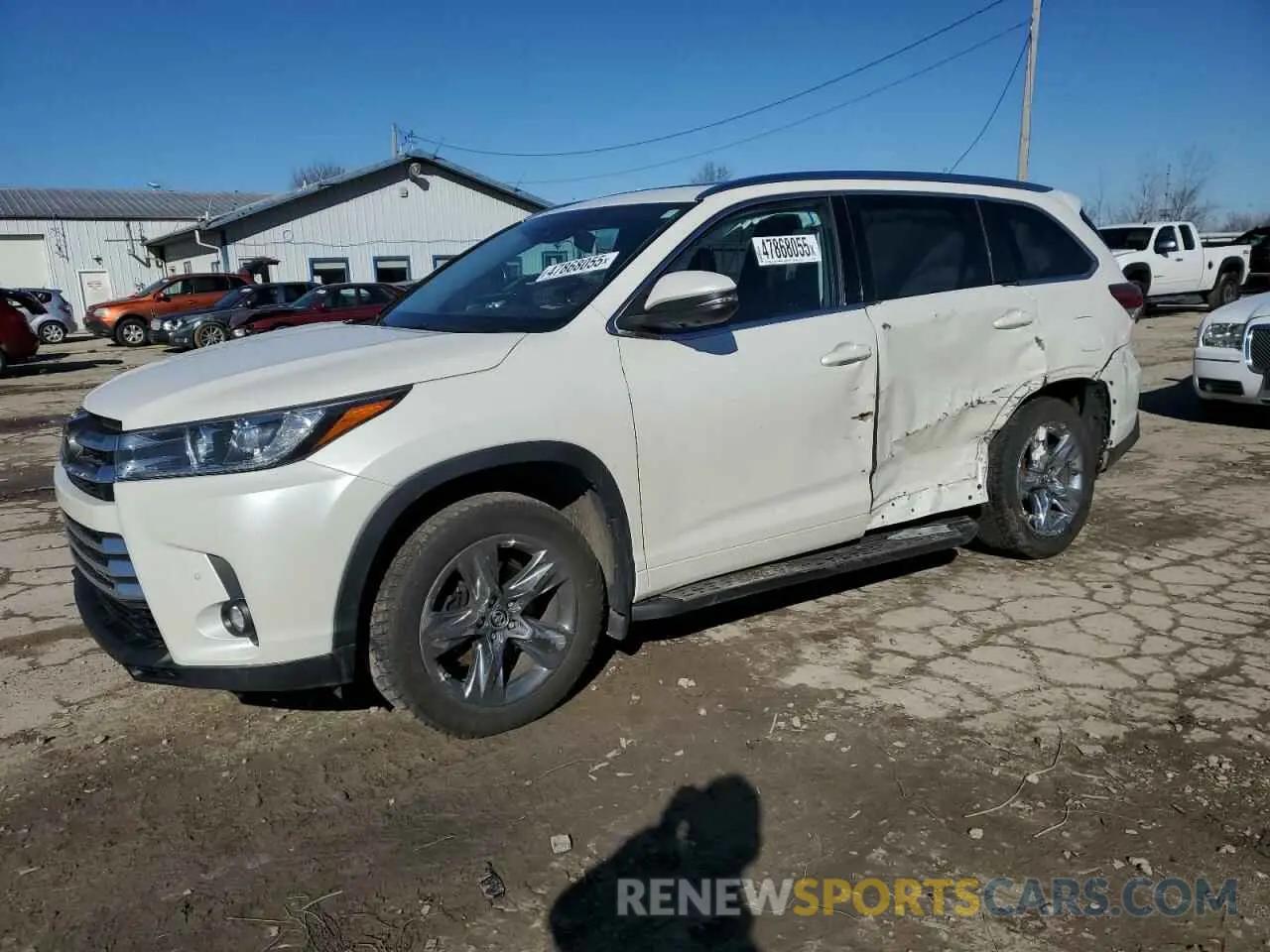 1 Photograph of a damaged car 5TDDZRFH6KS939498 TOYOTA HIGHLANDER 2019