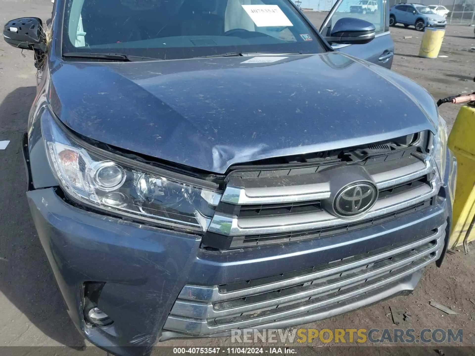 6 Photograph of a damaged car 5TDDZRFH6KS976423 TOYOTA HIGHLANDER 2019