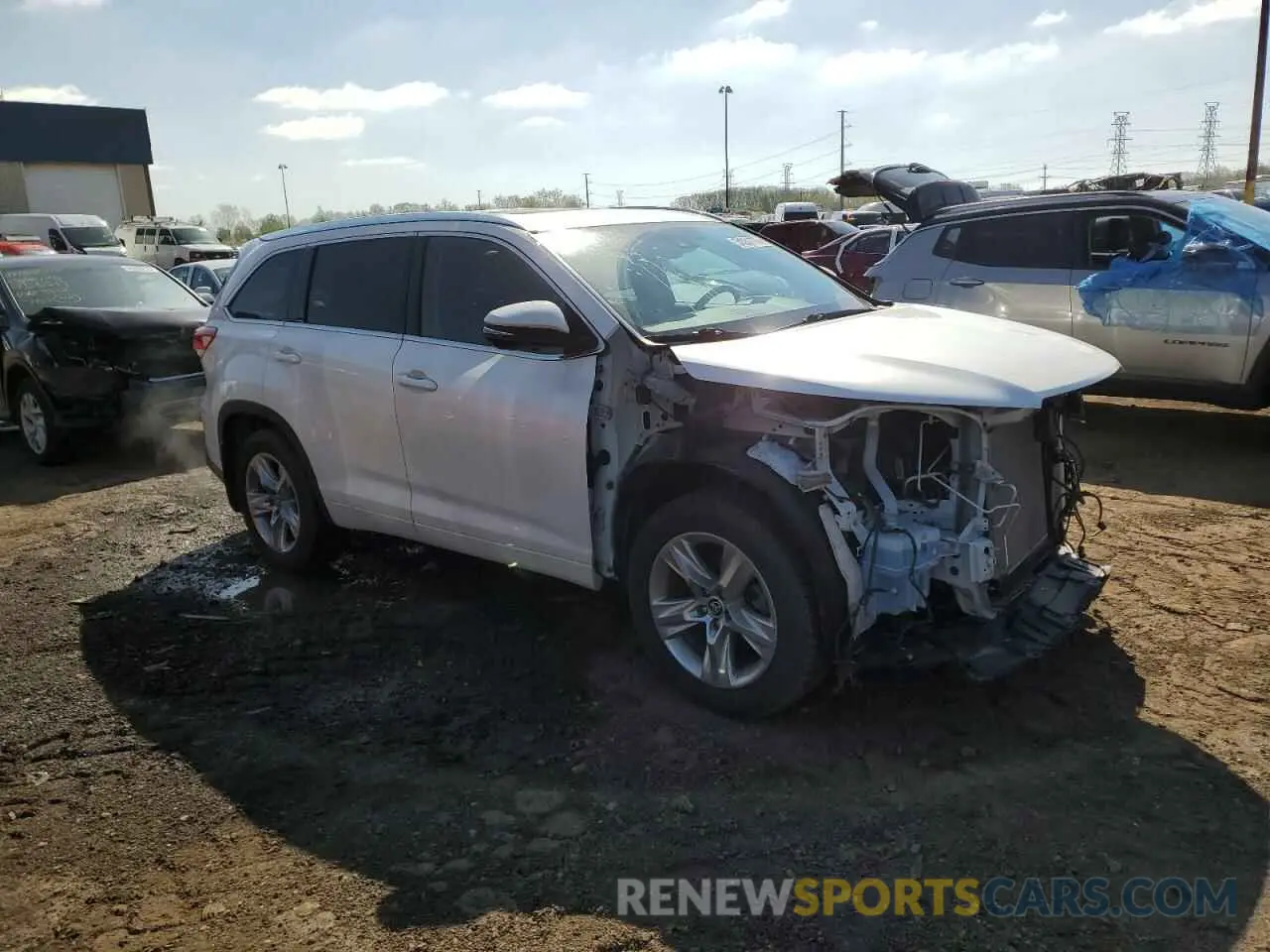 4 Photograph of a damaged car 5TDDZRFH6KS996770 TOYOTA HIGHLANDER 2019