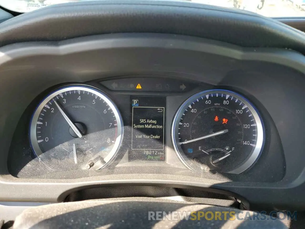 9 Photograph of a damaged car 5TDDZRFH6KS996770 TOYOTA HIGHLANDER 2019