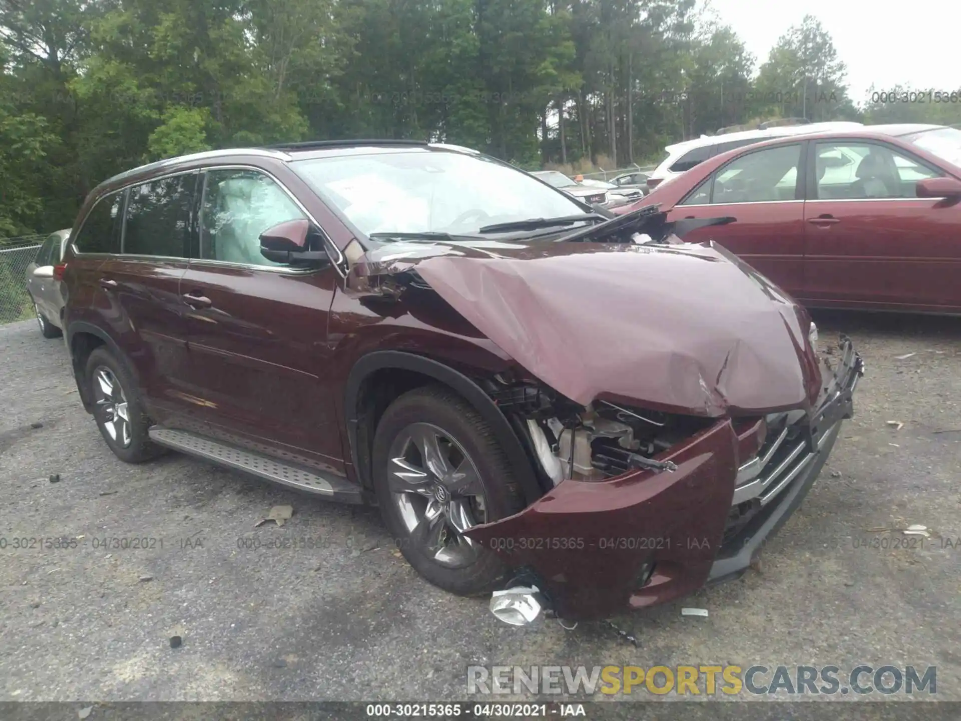 1 Photograph of a damaged car 5TDDZRFH7KS973028 TOYOTA HIGHLANDER 2019